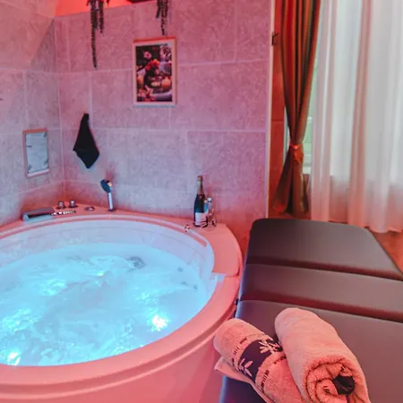 Jungle - Sauna & Balneo Апартаменты