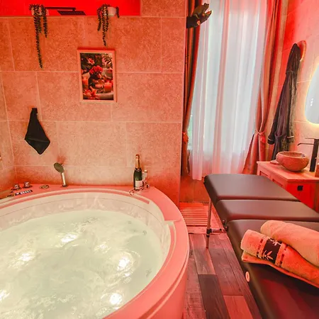 Апартаменты Jungle - Sauna & Balneo *