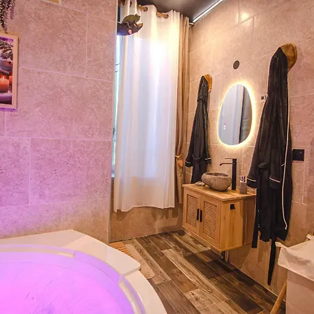 Jungle - Sauna & Balneo Апартаменты