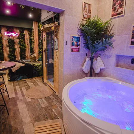 Апартаменты Jungle - Sauna & Balneo Шато-Тьерри