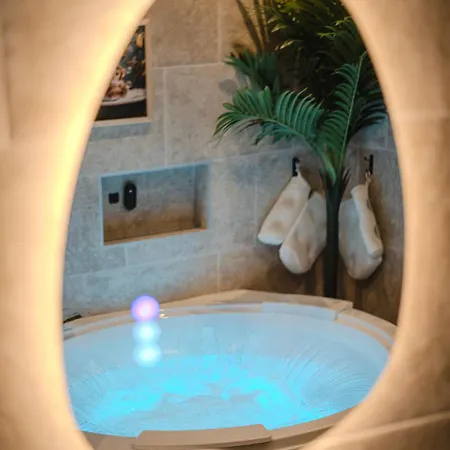 Апартаменты Jungle - Sauna & Balneo Шато-Тьерри