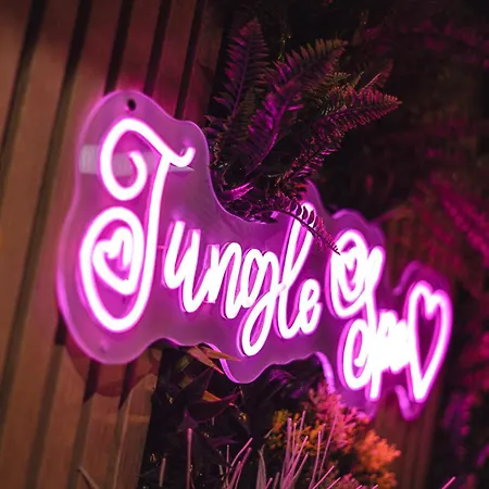 Jungle - Sauna & Balneo * Шато-Тьерри