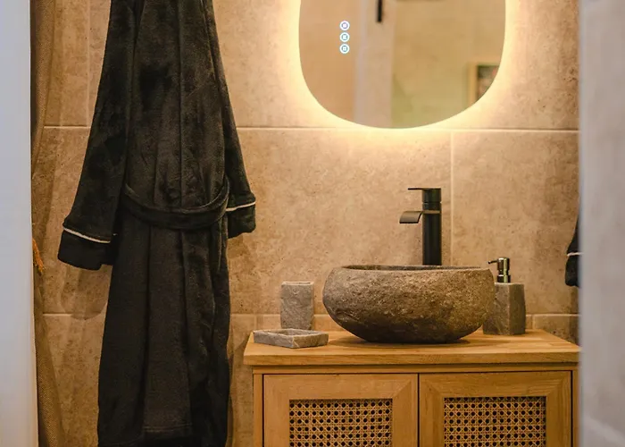 Apartment Jungle - Sauna & Balneo Chateau-Thierry