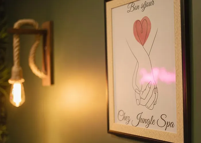 Apartment Jungle - Sauna & Balneo Chateau-Thierry